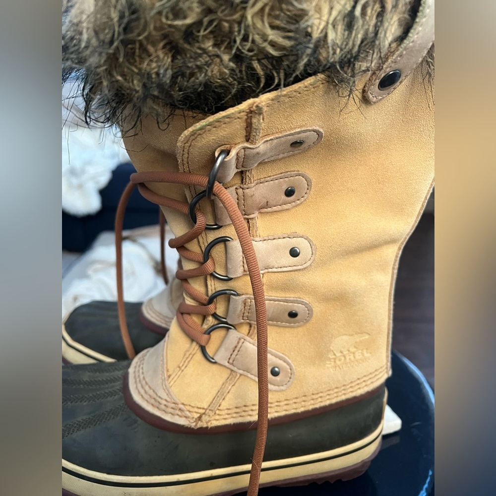 Sorel boots 7